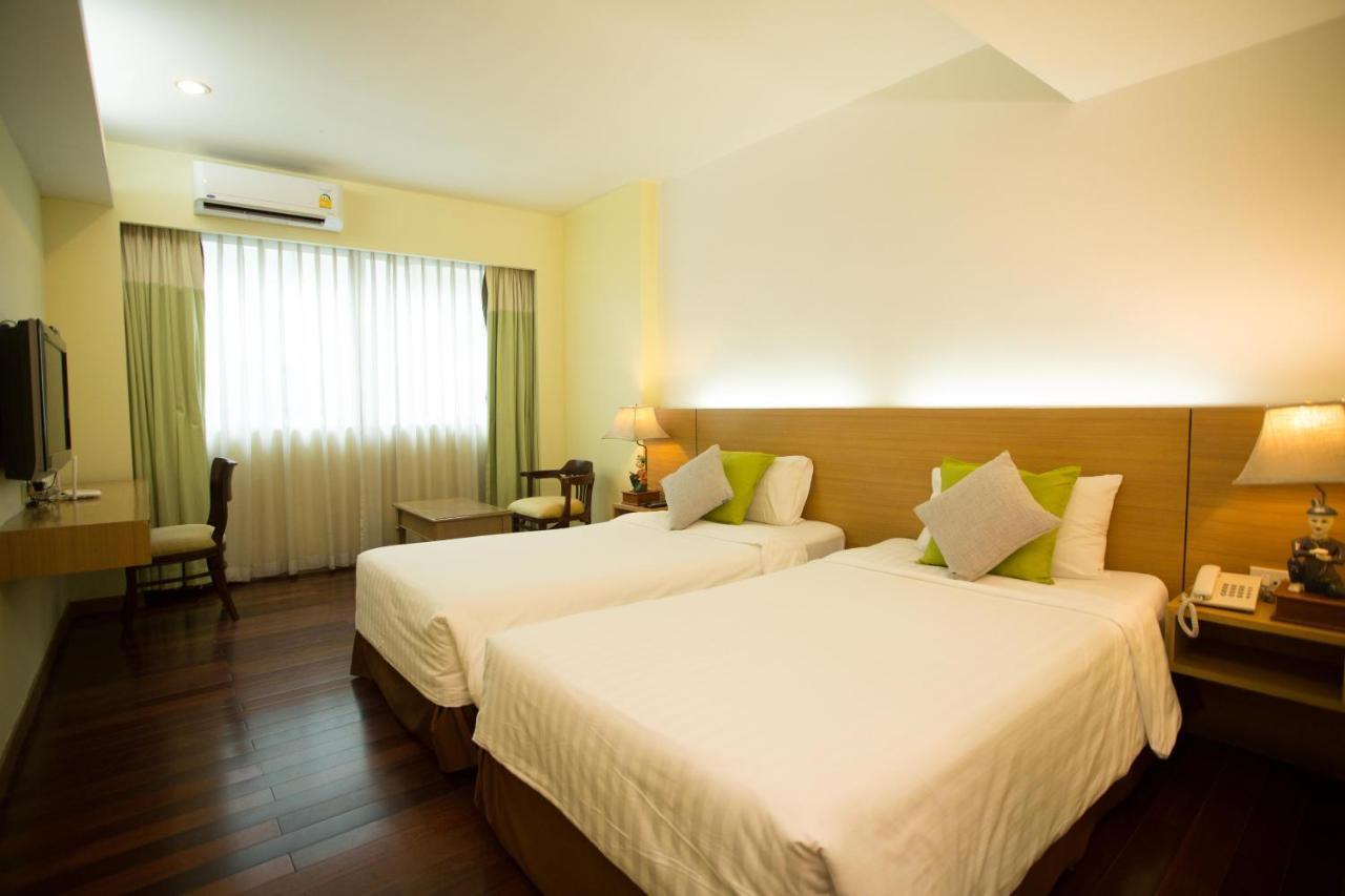 P2 Boutique Hotel Bangkok Exterior photo